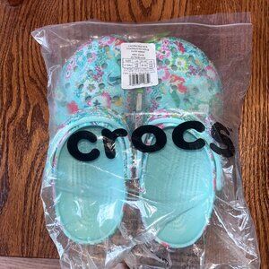 Crocs Disney Little Mermaid NWT